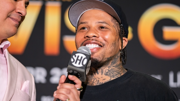 “Let’s make that clear”Former world champion says he signed